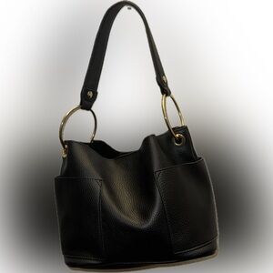 Steve Madden bucket shoulder bag!